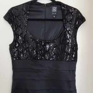 New Jax sequence detail dress